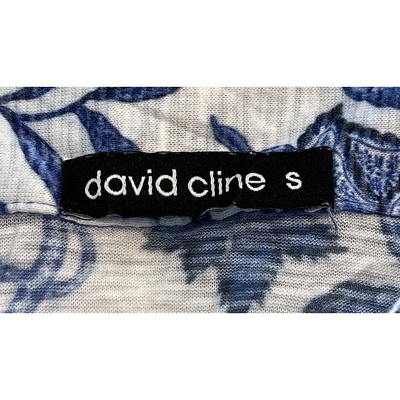 M1-41 DAVID CLINE Women's Collared Button Down Top Floral Blue/White Size S - Picture 6 of 8